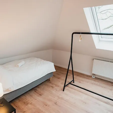 Διαμέρισμα Working - 8 Single Beds - 5 Schlafzimmer Mönchengladbach