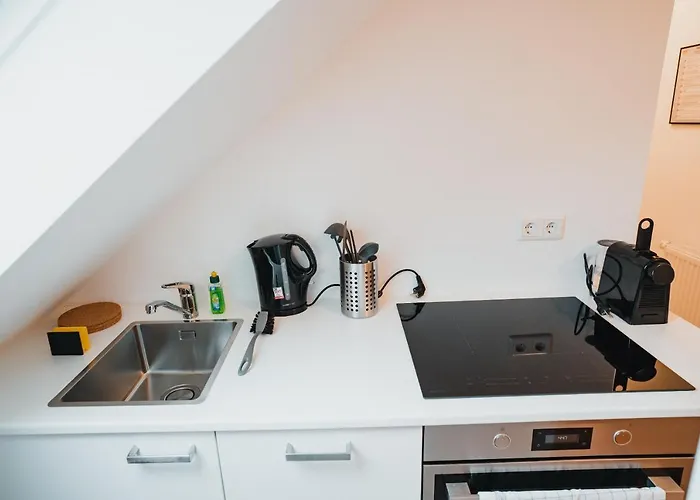 Working - 8 Single Beds - 5 Schlafzimmer شقة بوروسيا مونشنغلادباخ